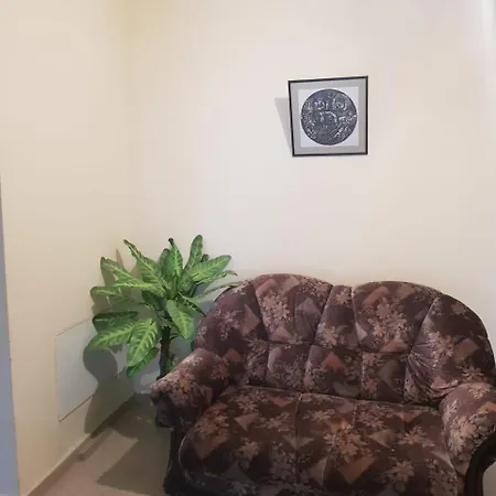 Hotel Briz Karnobat
